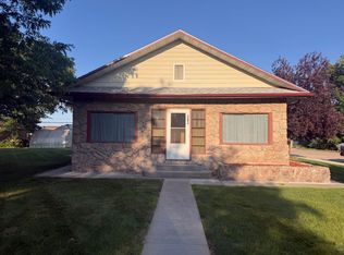 303 Jefferson Ave, Morrill, NE 69358
