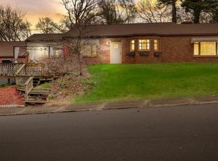 1105 Ridge Rd NW, Canton, OH 44703