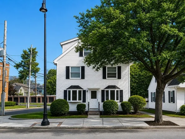 306 Main St, Wakefield, MA 01880