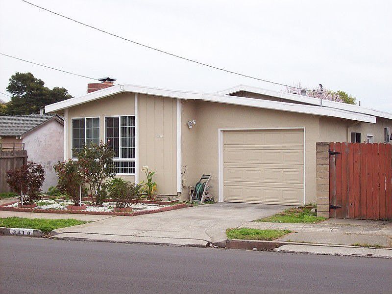 1st image of 3410 Garvin Ave