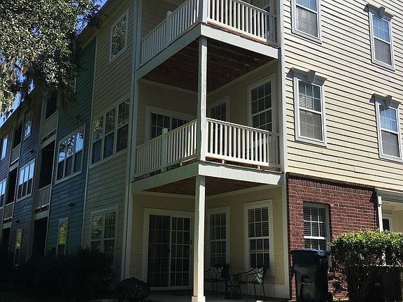 4th image of 9037 Parlor Dr