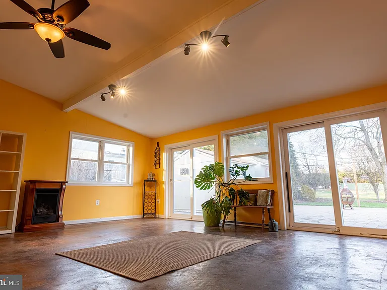 2597 Carrell Ln — Photo 26