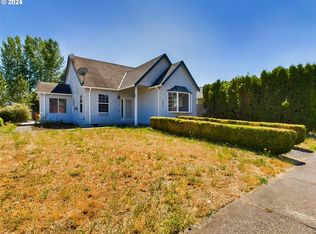 106 NE Blair St, Sheridan, OR