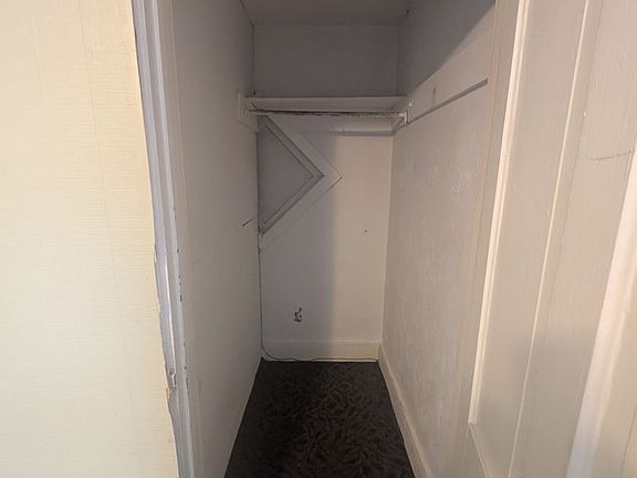 4th image of 2001 6th Ave Unit 2