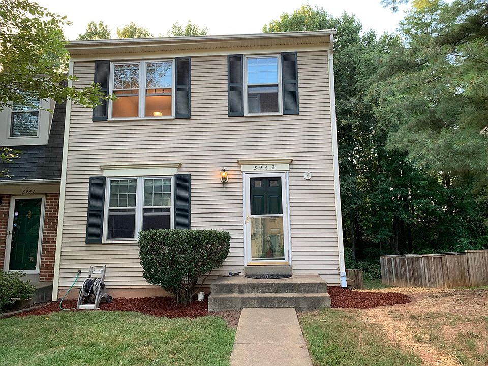 1st image of 3942 Collis Oak Ct