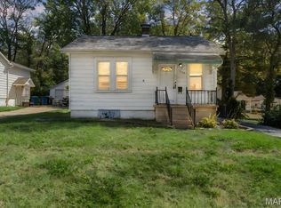 2340 Burns Ave, Saint Louis, MO 63114