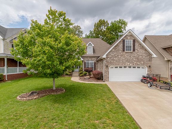 3rd image of 2960 Brewster Dr
