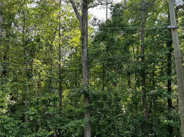 2095 Lakeview Pkwy, Villa Rica, GA 30180