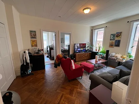 Rented by REALTY QUEST NEW YORK INC | media 13