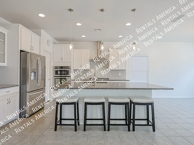 25951 W Tonto Ln — Photo 8