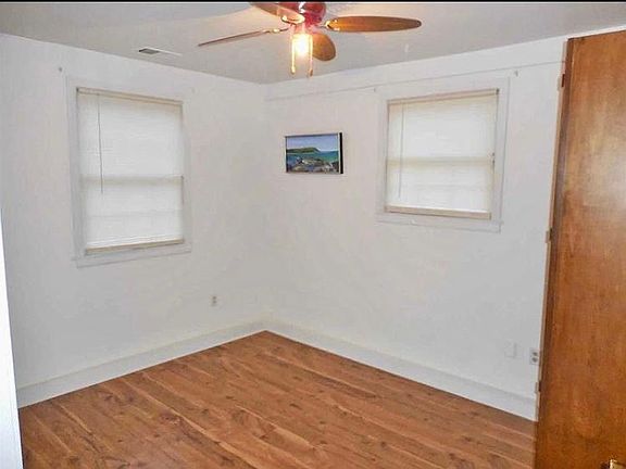 2nd image of 211 E Michigan Ave