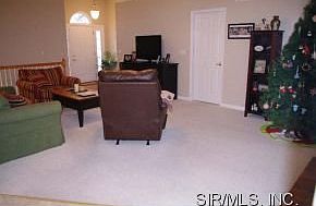 3rd image of 26 Julie Dr