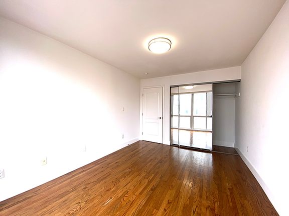 5th image of 155 Haight St APT 211