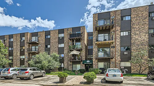8936 N Parkside Ave #311 Photo 1