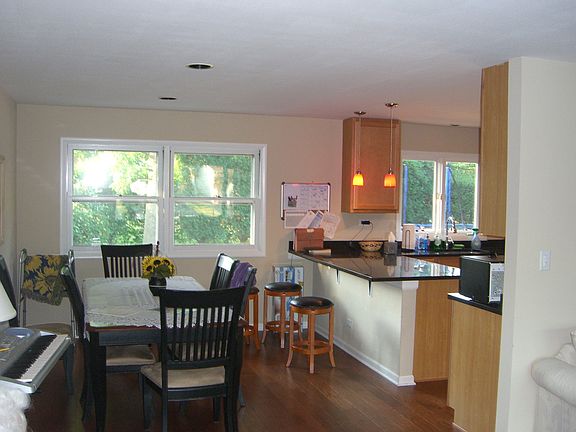 3rd image of 786 White Birch Ln