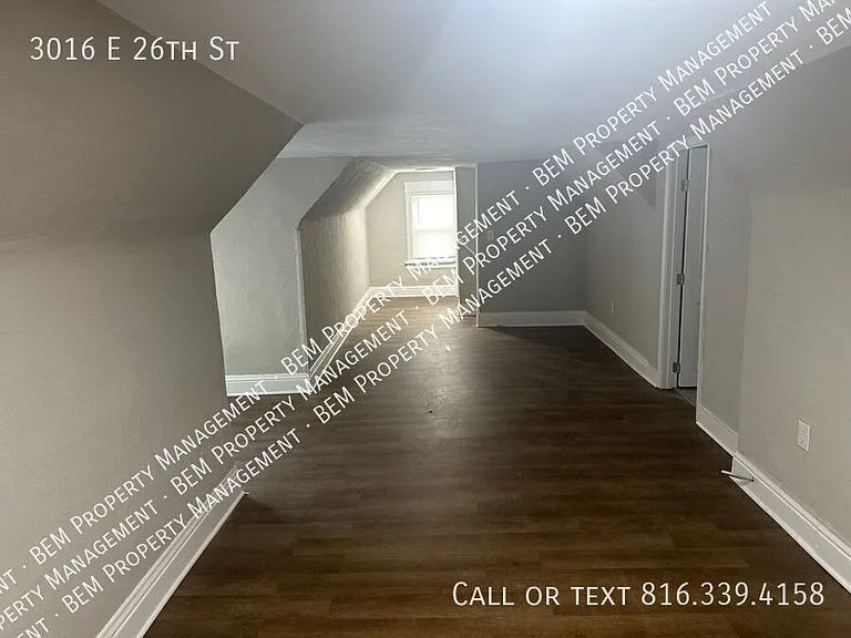 3016 E 26th St — Photo 17
