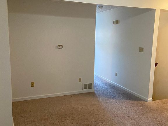 5th image of 16 Bel Air Dr APT 1308