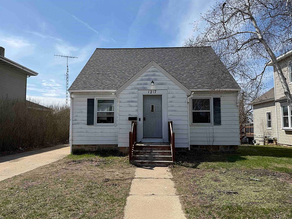 1st image of 1217 Stoughton Ave