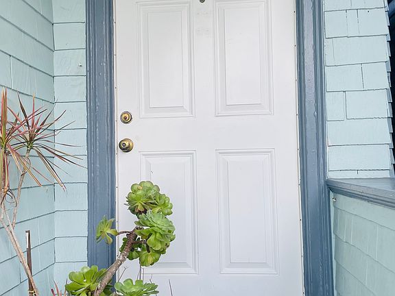 4th image of 37 Mizpah St