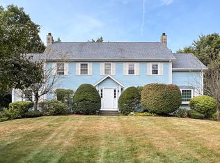 199 Turnpike Rd, Chelmsford, MA 01824
