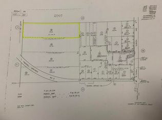 Camares Dr, Palmdale, CA 93551