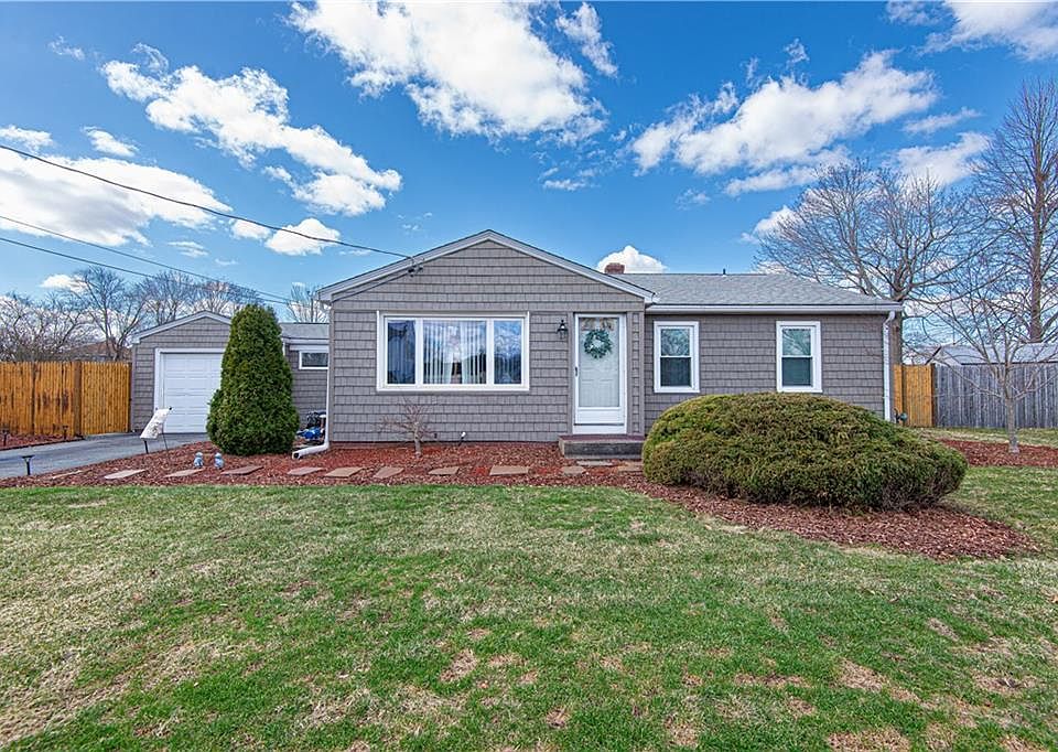 1st image of 38 Meadowcrest Dr