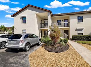 9270 Lake Park DR #101, FORT MYERS, FL 33919