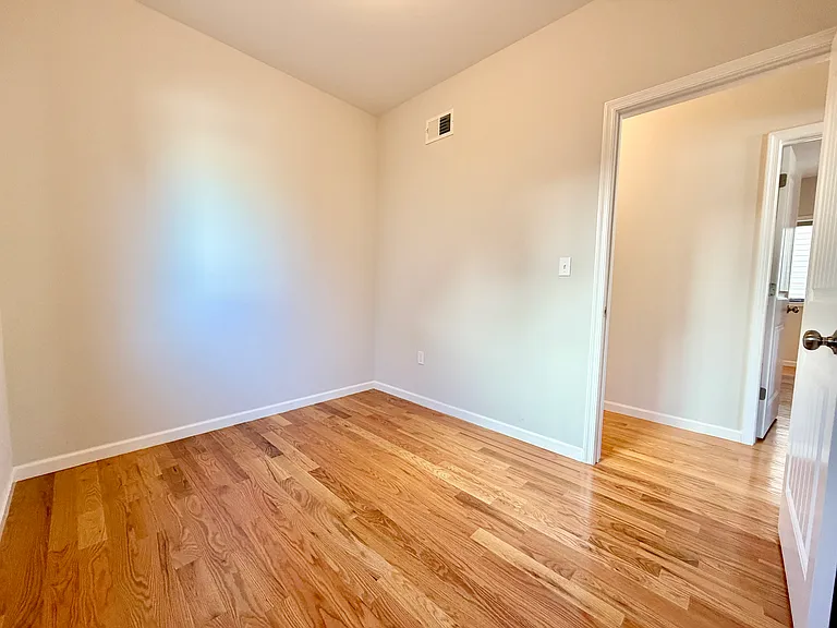 356 Bryson Ave #1F — Photo 28