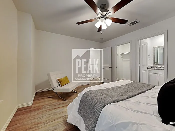 404 Briarwood Ln — Photo 6