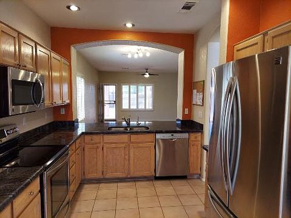 2nd image of 10363 W Potter Dr