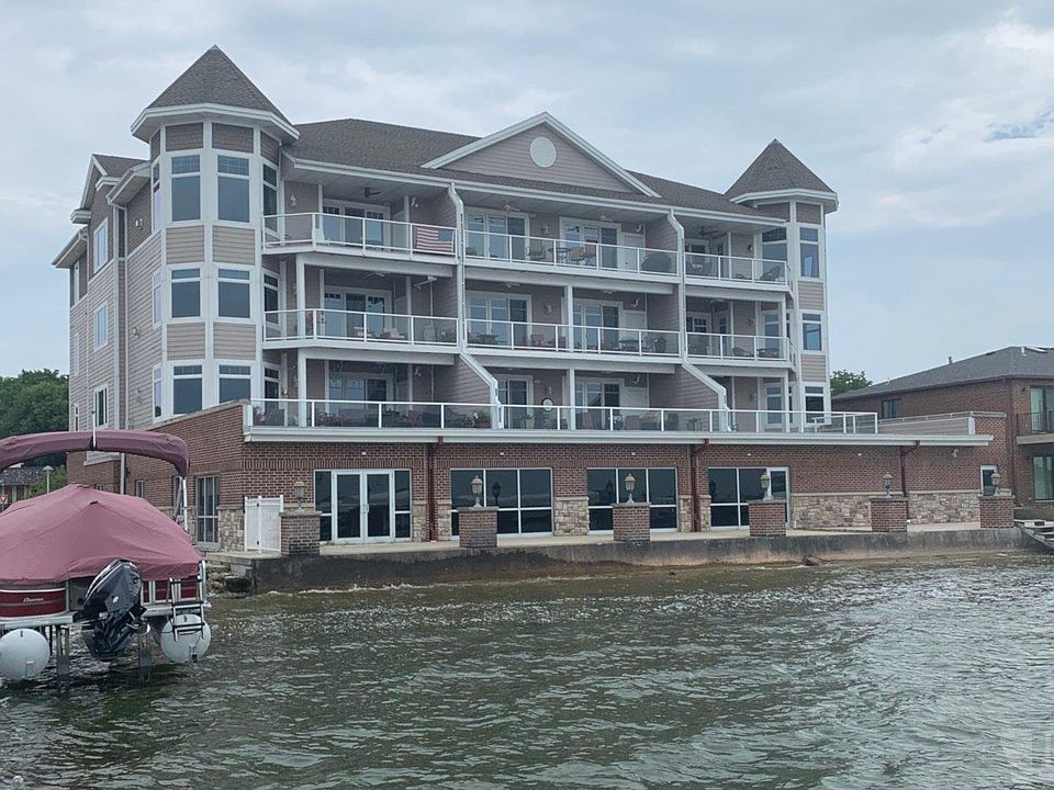 1st image of 475 N Shore Dr Unit 2C