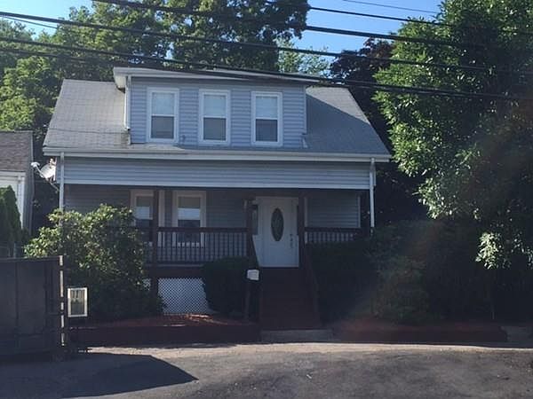 1st image of 195 Lincoln Ave