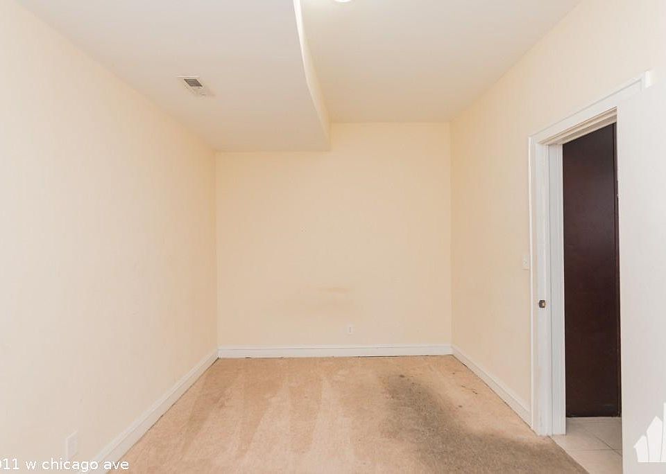 1st image of 1911 W Chicago Ave #812
