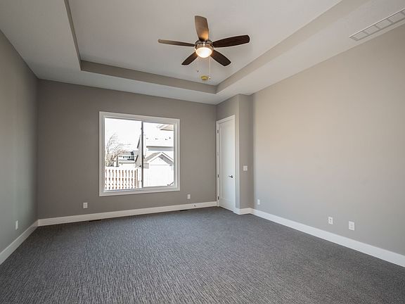 5th image of 6063 Aspen Dr
