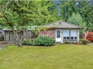 13796 NE 75th Pl, Redmond, WA 98052