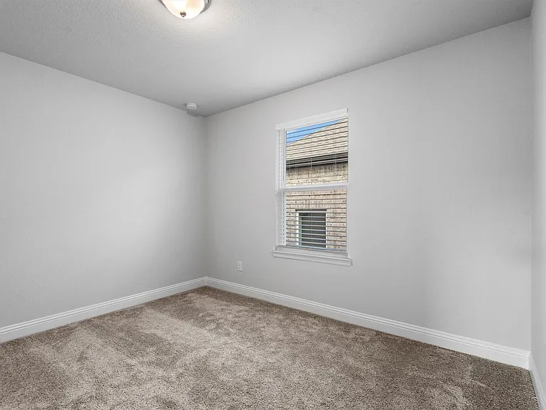 13155 Hidden Village Ct — Photo 33