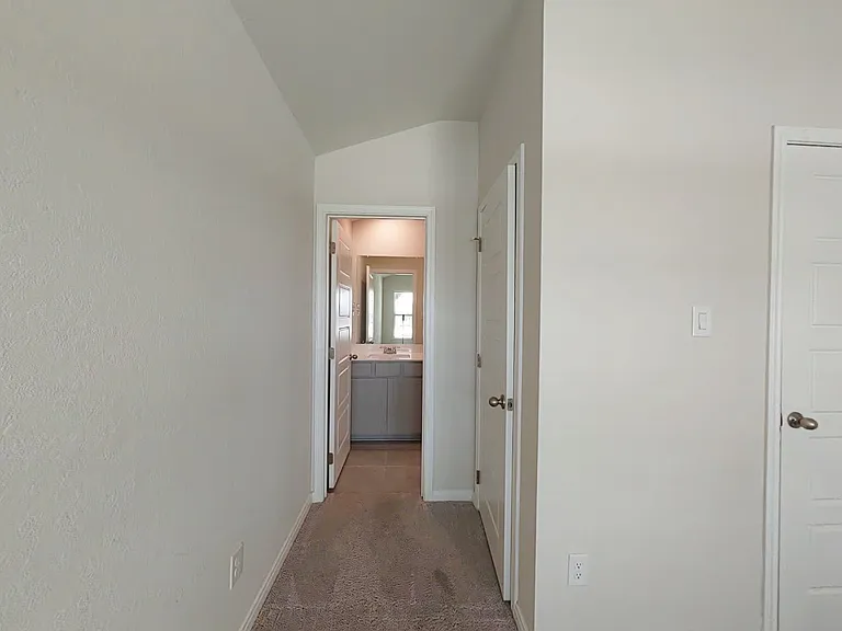 3205 Junction Bay — Photo 5