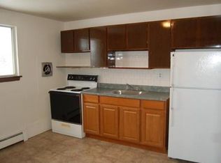163 Summer St APT 8, Kingston, MA 02364