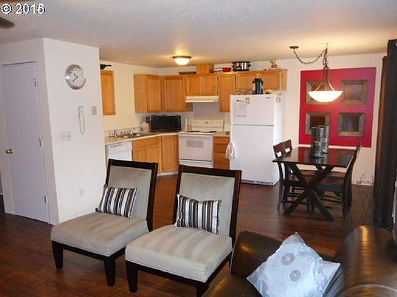 3rd image of 14508 SE 7th Way