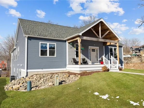 165 Wilcox St, Woonsocket, RI 02895