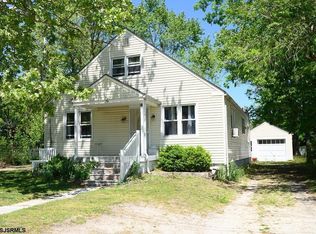 19 S 1st Rd, Hammonton, NJ 08037