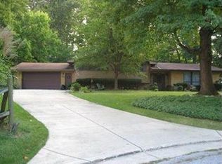 3469 Black Oak Ln, Youngstown, OH 44511