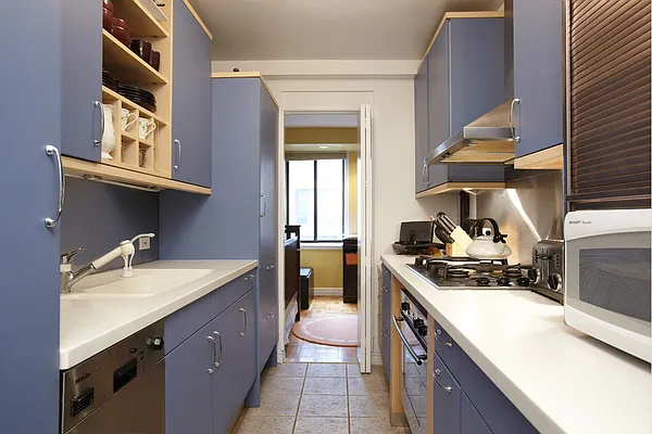 Sold by Stribling | media 10