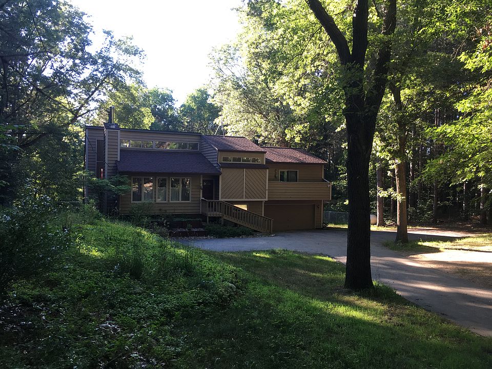 1st image of 1251 Fero Ave NE