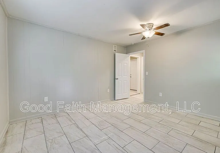 1813 Alder Dr — Photo 19