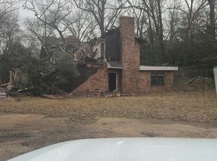 591 Woodland Hills Pl, Jackson, MS 39216