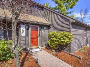 2 Stacey Cir, Windham, NH 03087