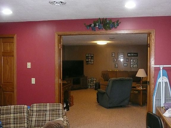 5th image of 616 Woodland Dr
