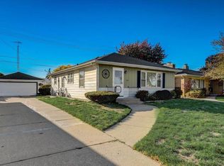 820 Ohio St, Racine, WI 53405