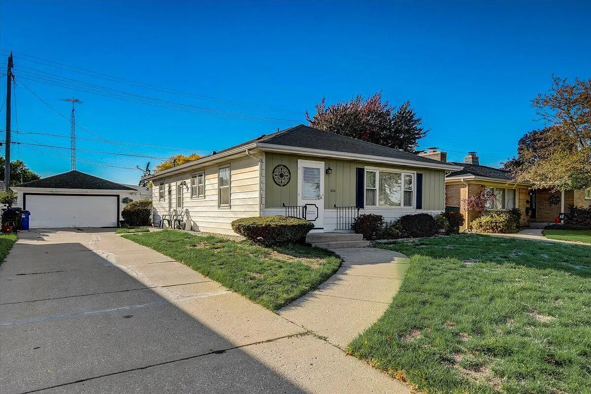 820 Ohio STREET photo 1